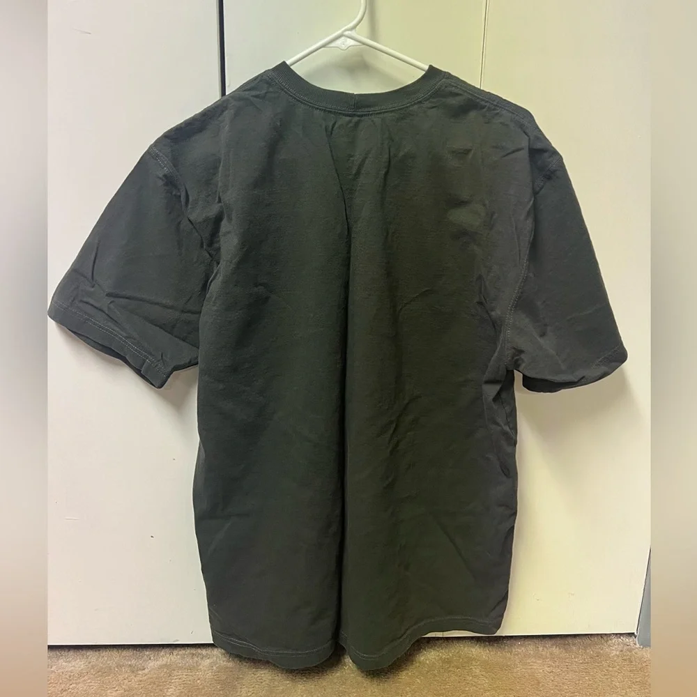 Men’s Carhartt Shirt - Picture 7 of 8